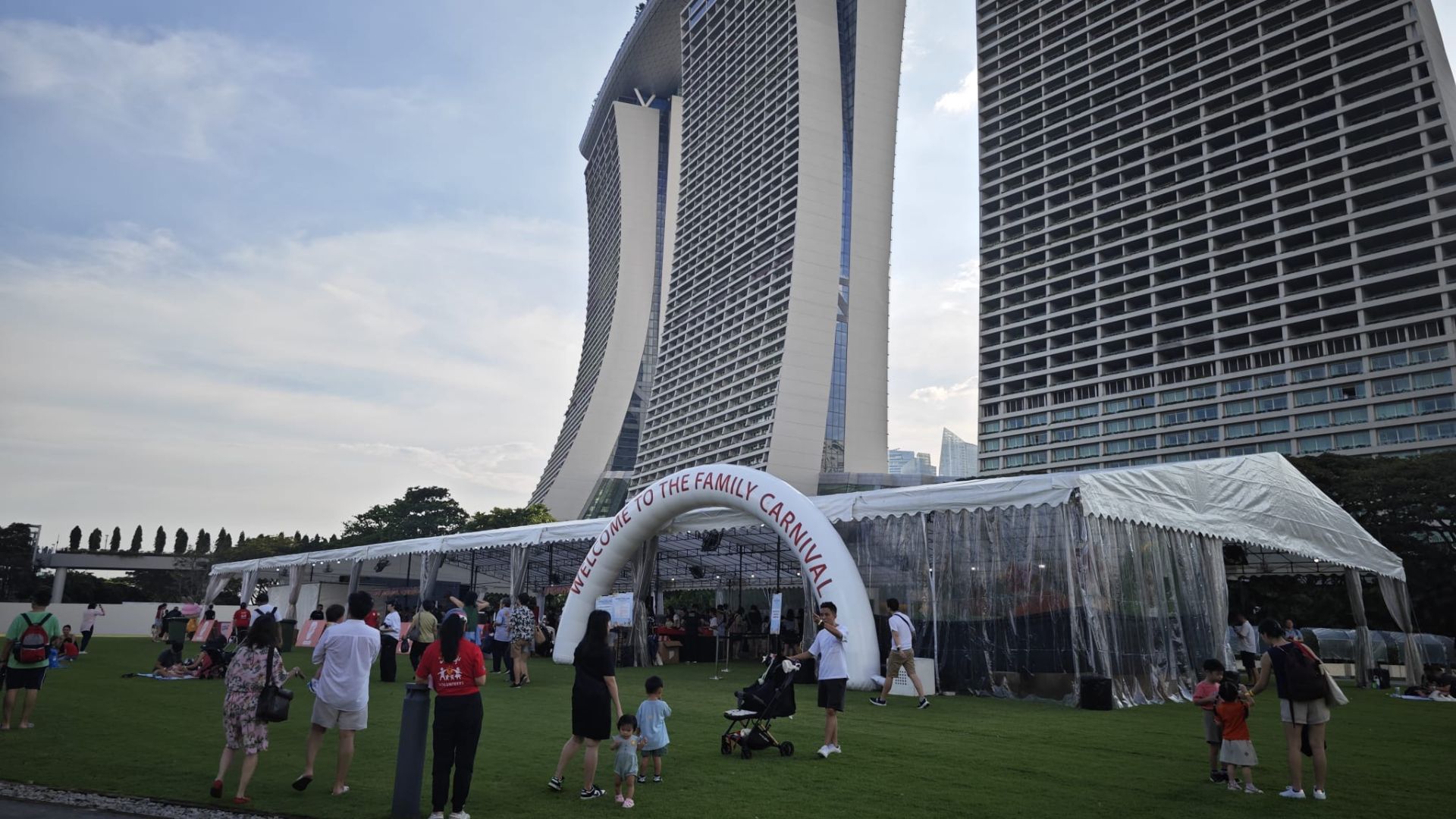 Organise outdoor event